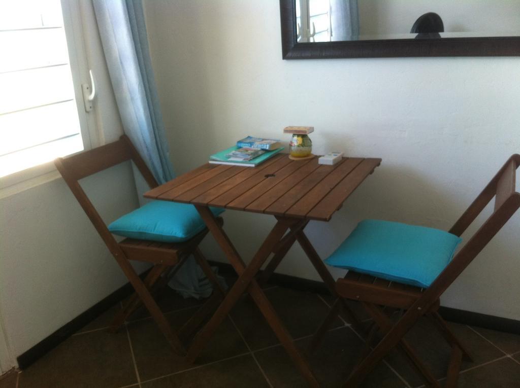 Vicky'S Keys Hostel Upper Princeʼs Quarter Rom bilde